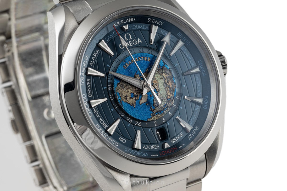 الفخمة OMEGA seamaster ساعة