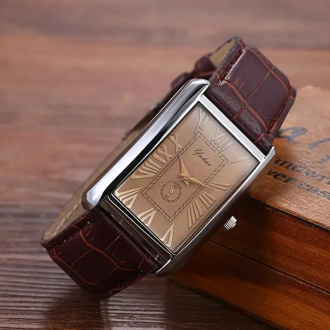 ساعة كلاسيكية تصميم أنيق